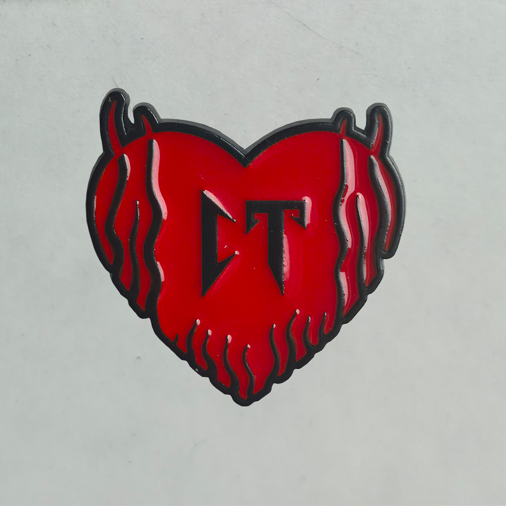 Corridos Tumbados Heart pin